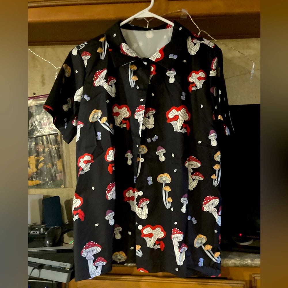 Mushroom button up silky shirt